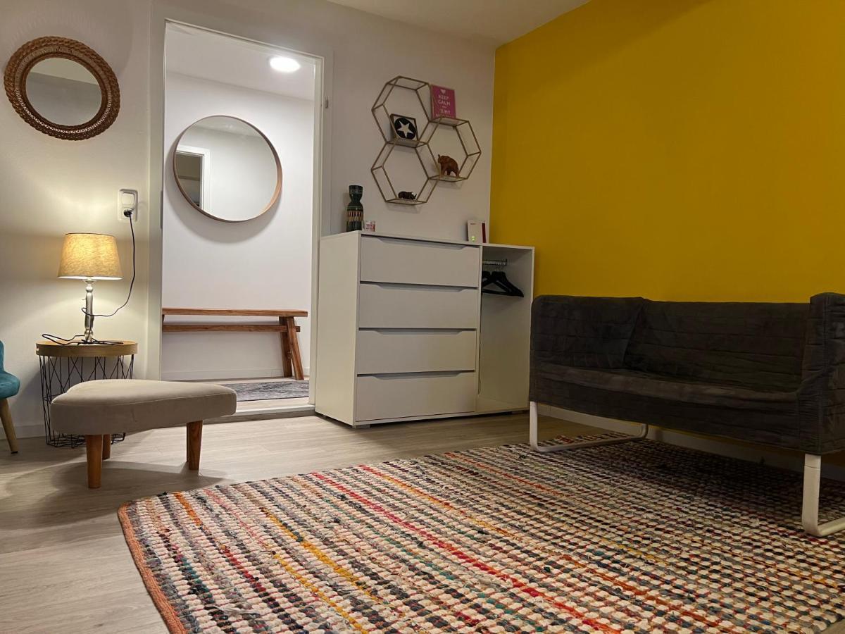 Hinterhaus Apartment *